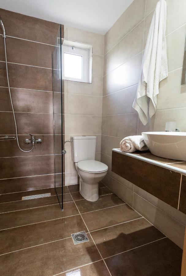 Pythari Apartments Laganás Eksteriør bilde